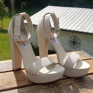 Steve Madden Molt Heels